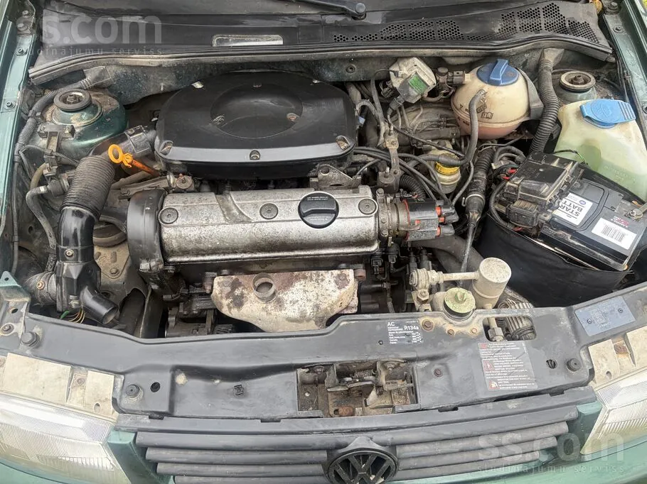 Volkswagen Polo 1996 photo 2