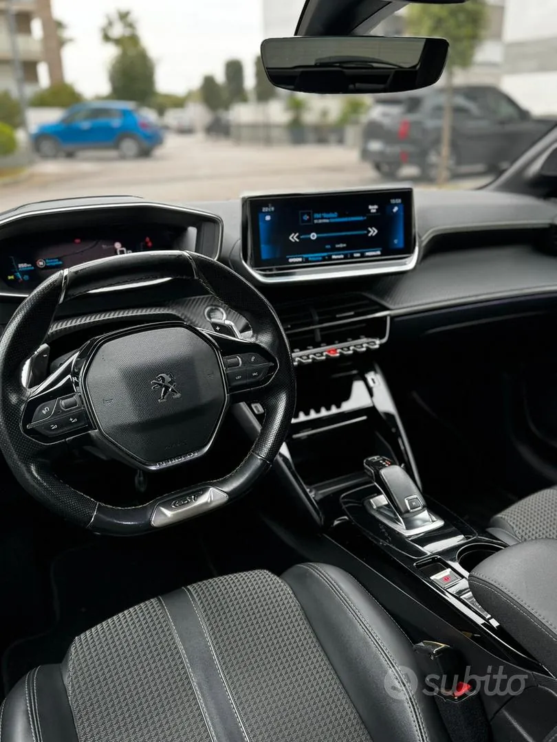 Peugeot 208 2020 photo 5