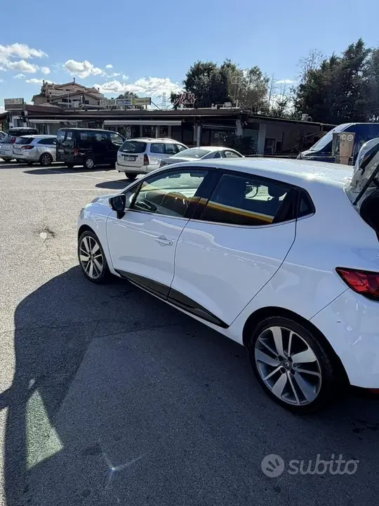 Renault Clio Iv 2014 photo 3