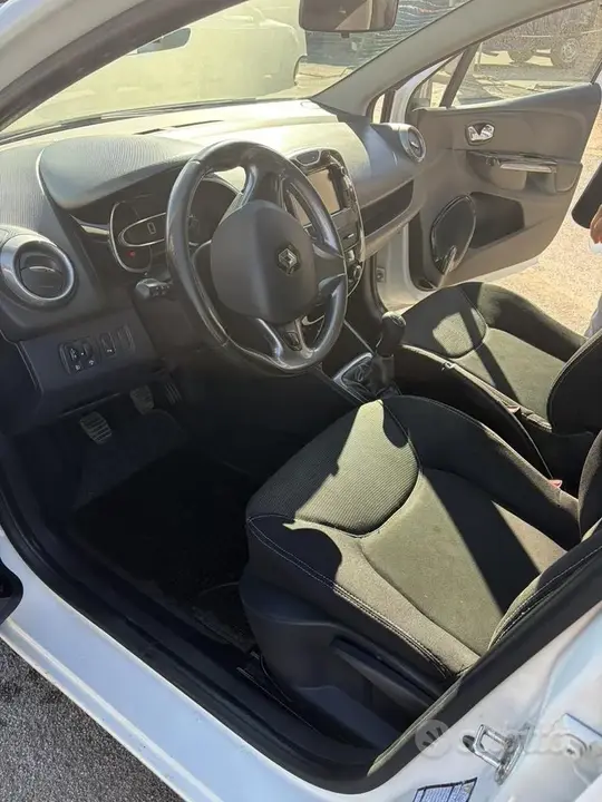 Renault Clio Iv 2014 photo 5