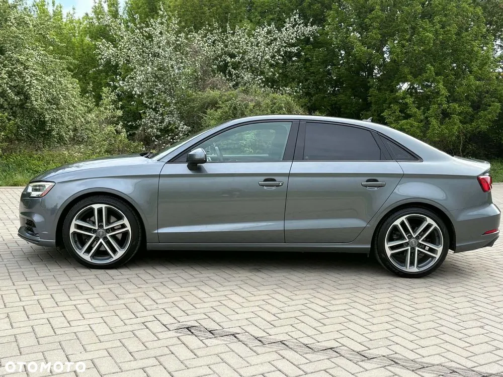 Audi A3 2018 photo 2