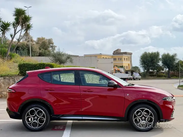 Alfa Romeo Tonale 2023 photo 5
