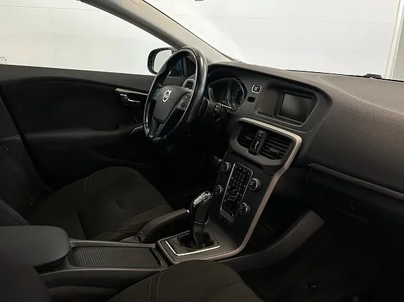 Volvo V40 2015 photo 4