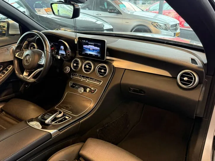 Mercedes-Benz C-Class 2017 photo 2