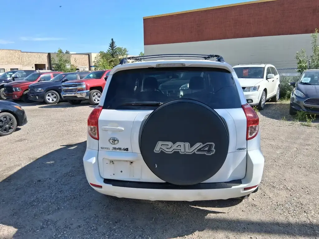 Toyota Rav4 2008 photo 2