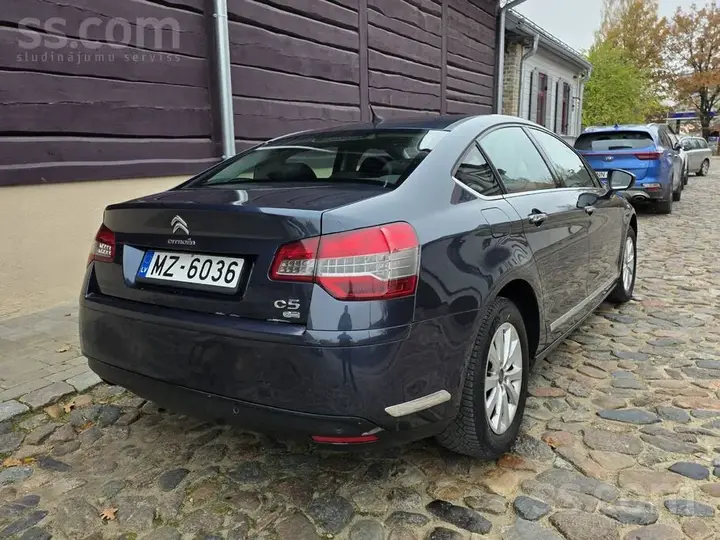 Citroen C5 2013 photo 3