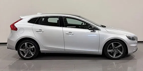 Volvo V40 2016 photo 3