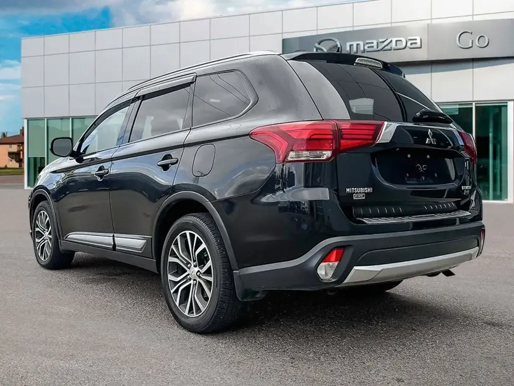Mitsubishi Outlander 2018 photo 4
