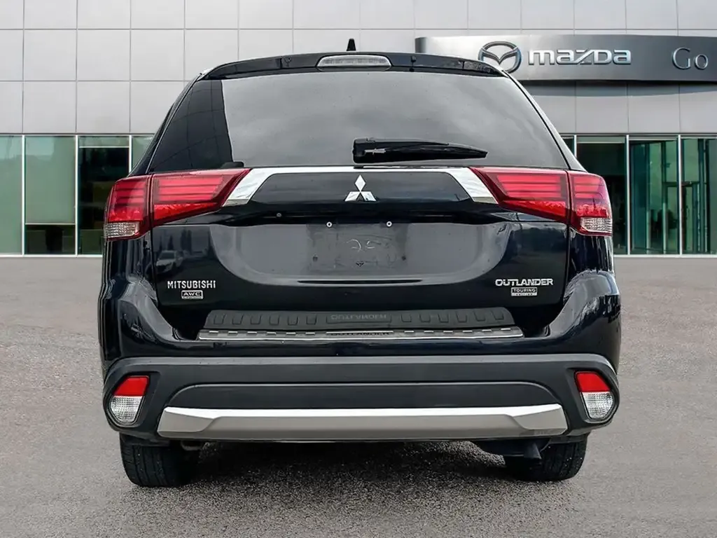 Mitsubishi Outlander 2018 photo 5