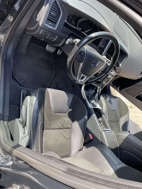 Volvo Xc60 2015 photo 2