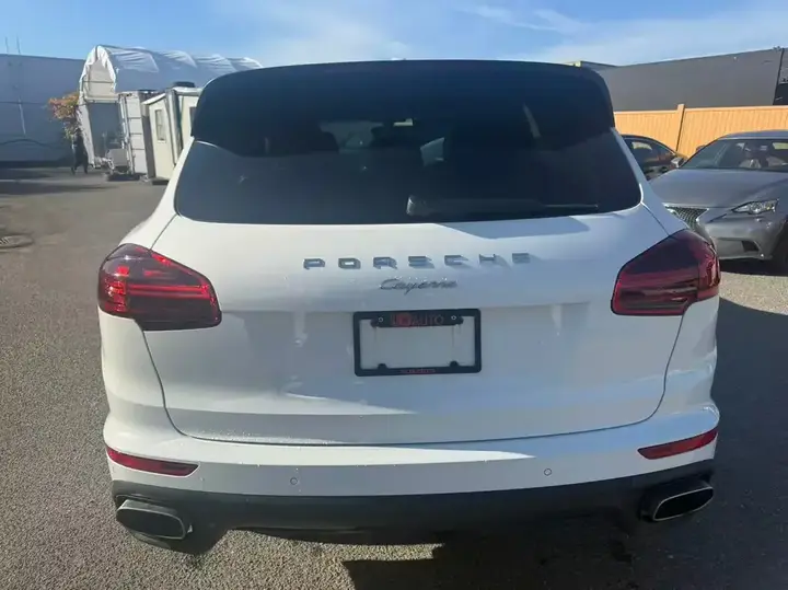 Porsche Cayenne 2016 photo 5