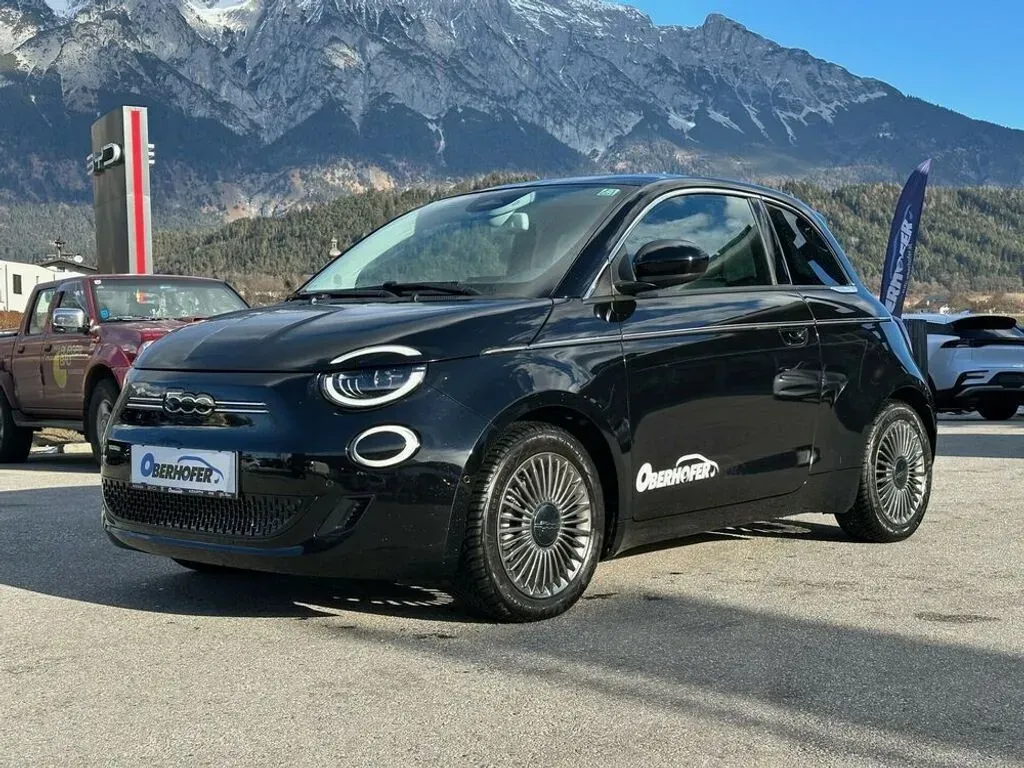 Fiat 500E 2023 photo 2