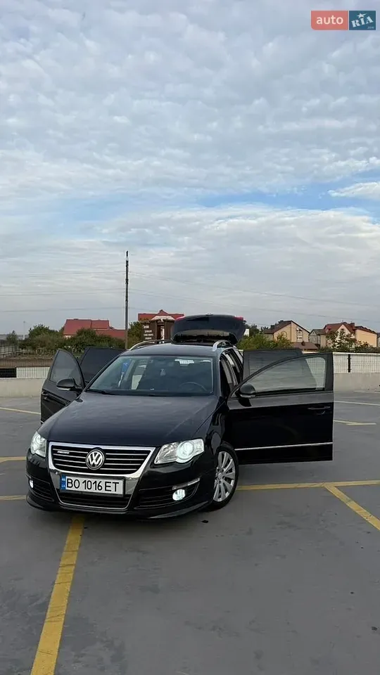 Volkswagen Passat 2010 photo 3