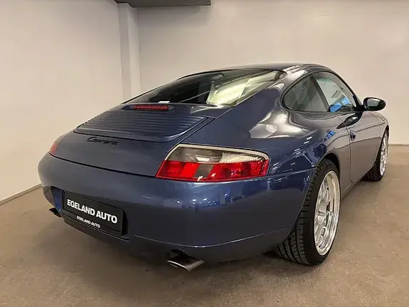 Porsche 911 Carrera 1999 photo 5