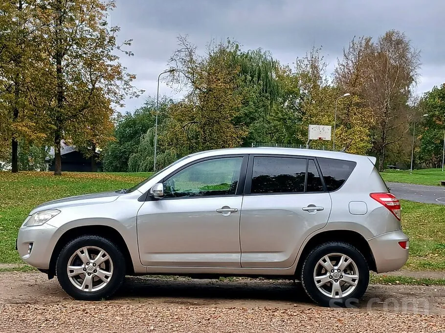 Toyota Rav 4 2009 photo 3