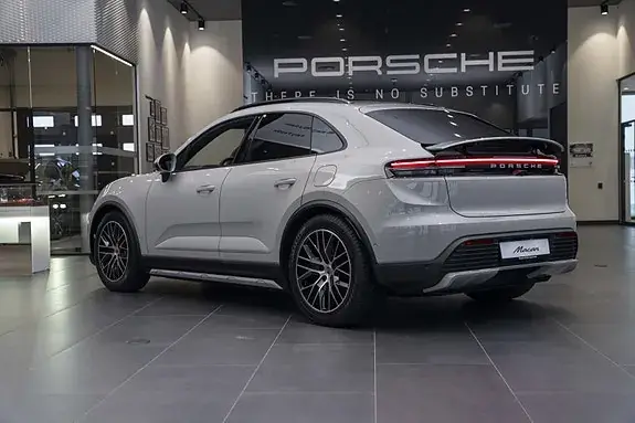Porsche Macan 2026 photo 3