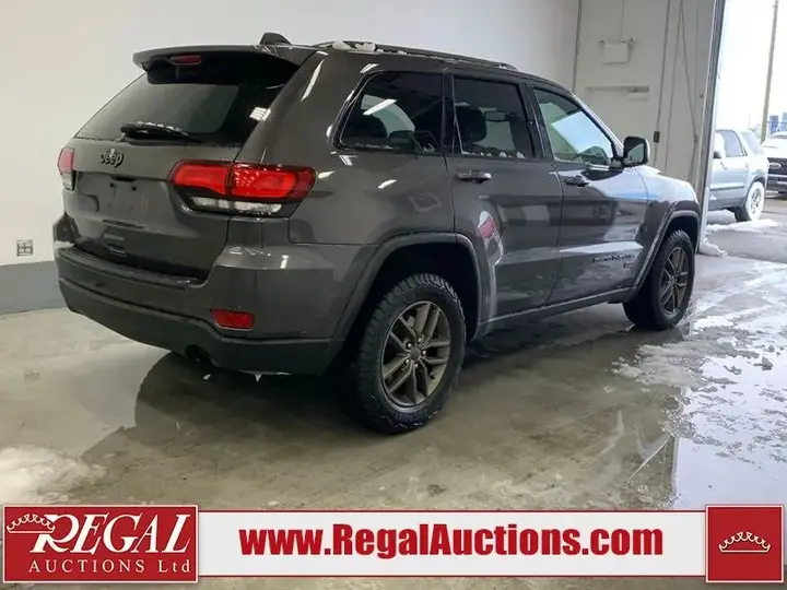 Jeep Grand Cherokee 2017 photo 3