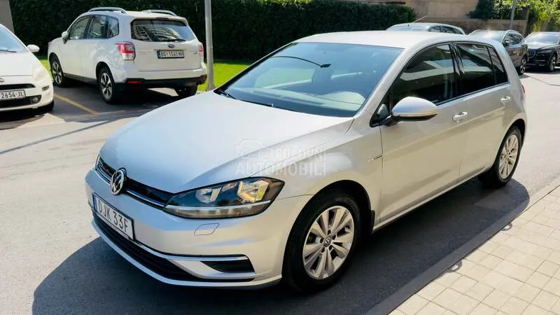 Volkswagen Golf 2019 photo 2