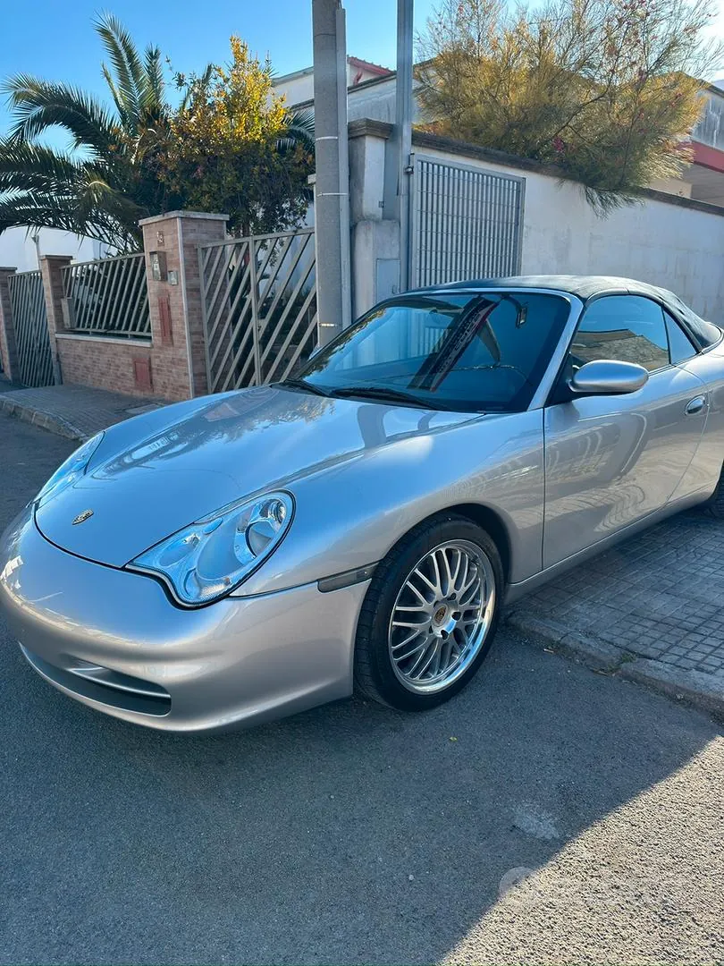 Porsche 911 2002 photo 2