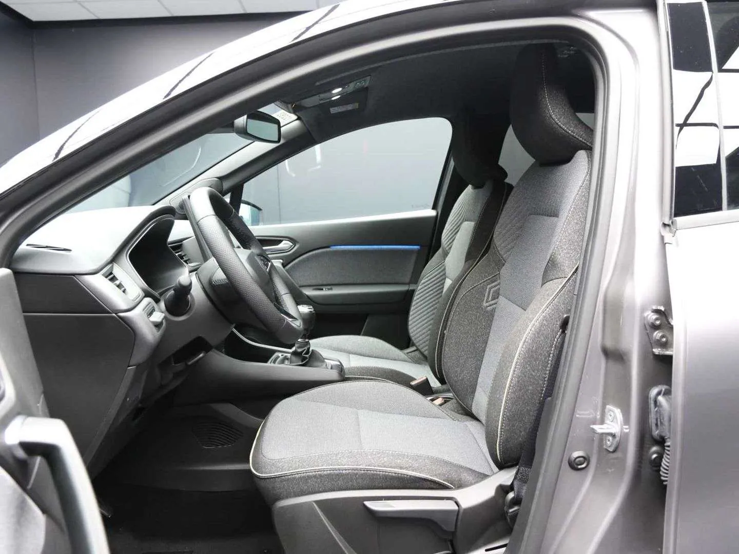 Renault Captur 2026 photo 3