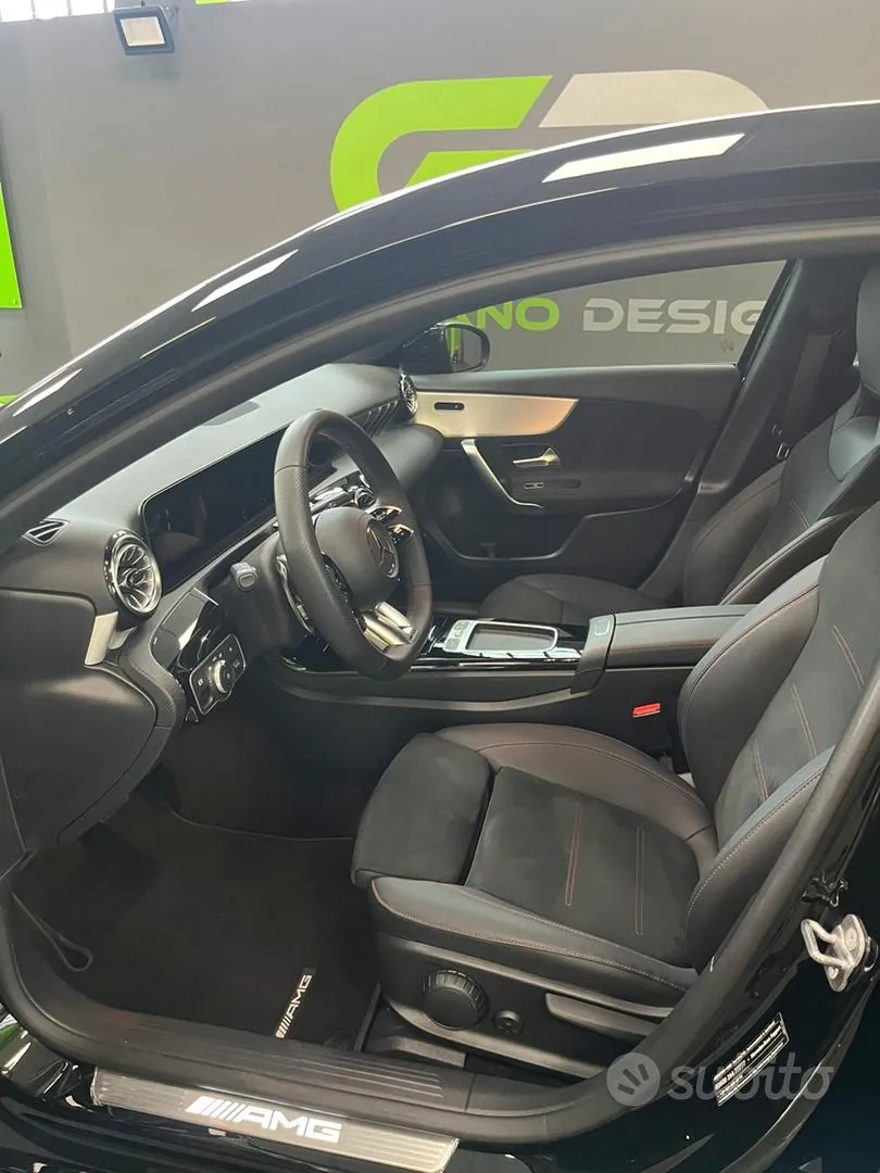 Mercedes-Benz A35 Amg 2025 photo 5