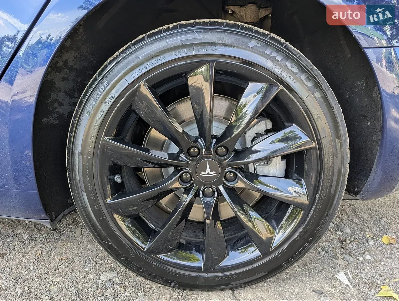 Tesla Model 3 2021 photo 2