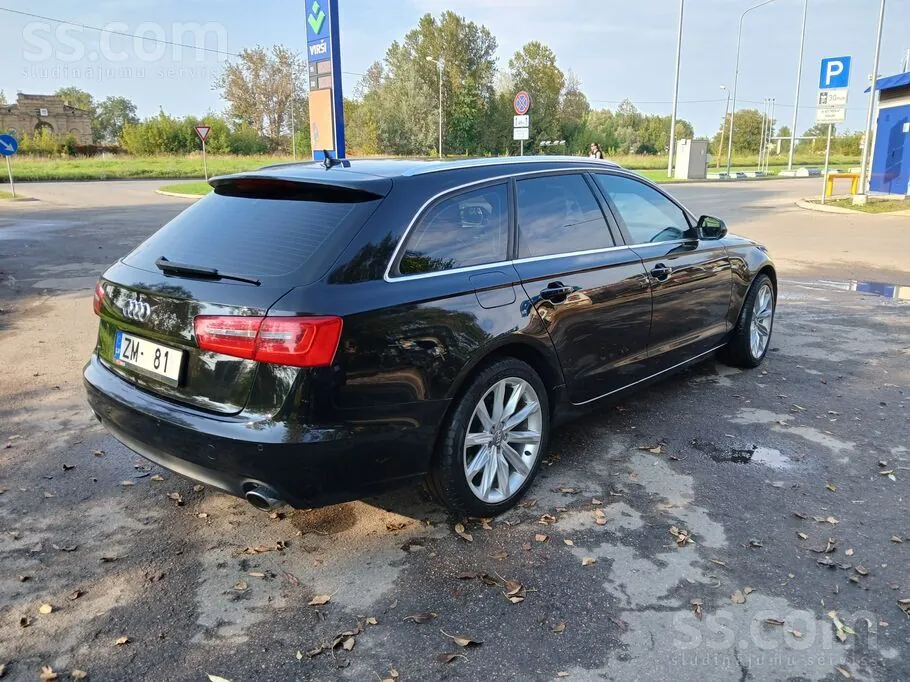 Audi A6 2012 photo 2