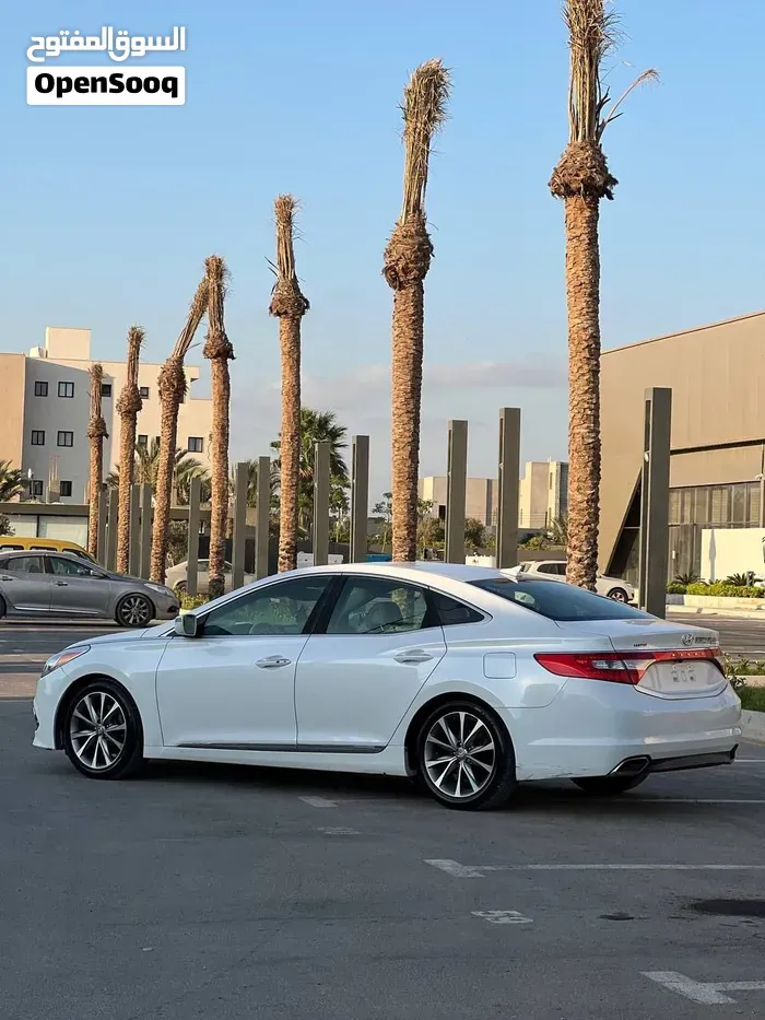 Hyundai Azera 2015 photo 2