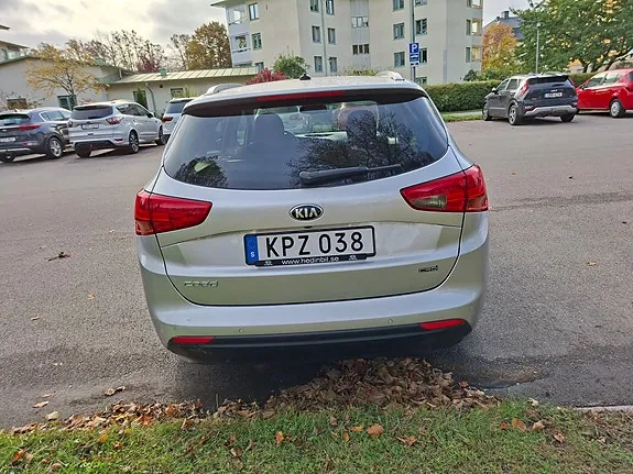 Kia Ceed 2015 photo 2