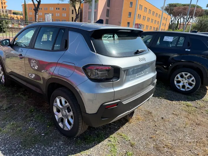 Jeep Avenger Altitude 2024 photo 3
