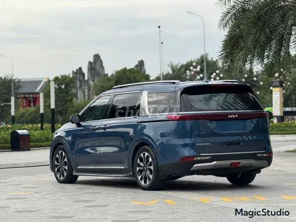 Kia Carnival 2022 photo 3