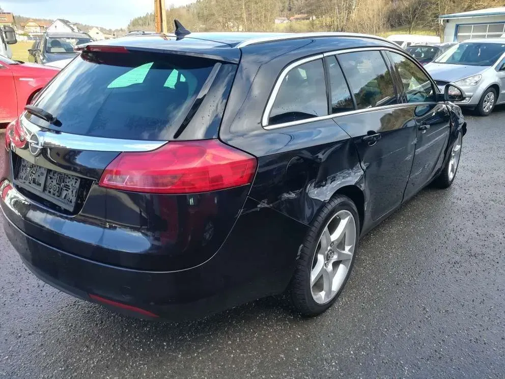 Opel Insignia 2009 photo 3