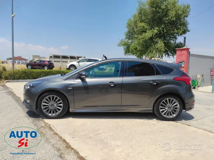 Ford Focus 2017 photo 4