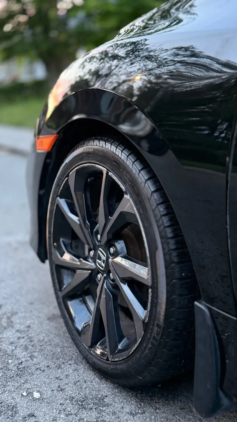 Honda Civic 2019 photo 2