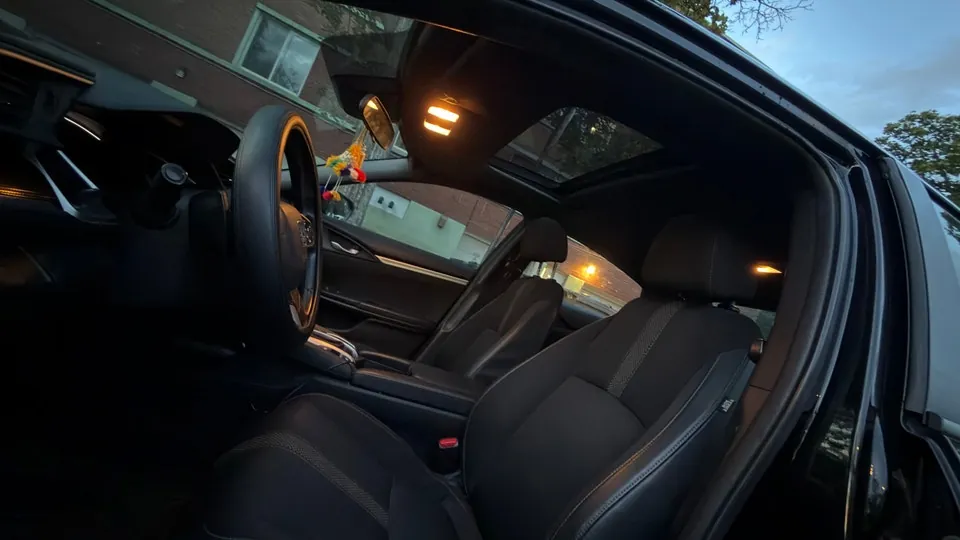 Honda Civic 2019 photo 4