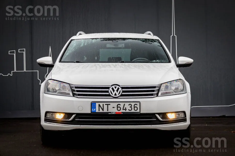 Volkswagen Passat 2013 photo 2