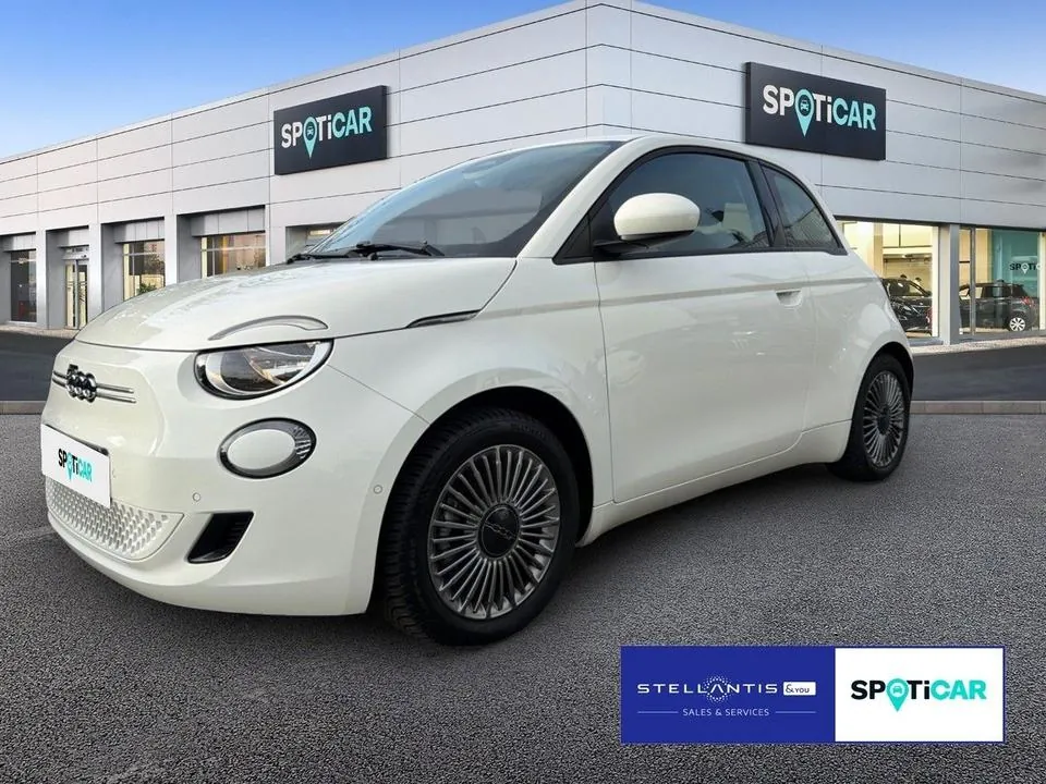 Fiat 500E