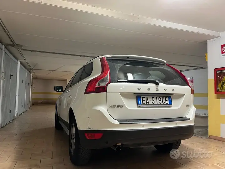 Volvo Xc60 2010 photo 2