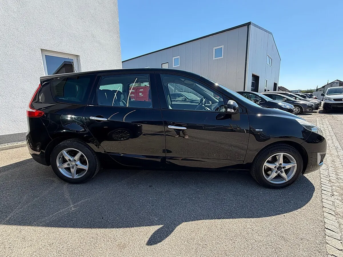 Renault Grand Scenic 2011 photo 3