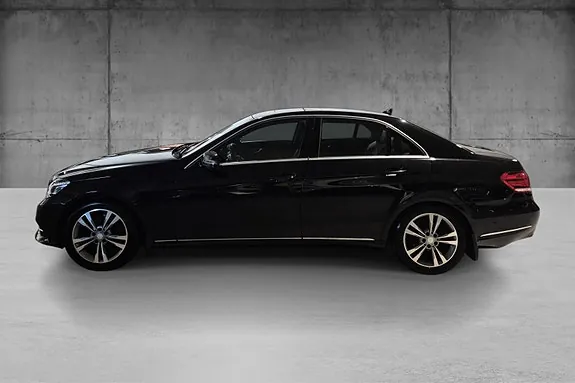Mercedes-Benz 220 D 2016 photo 2