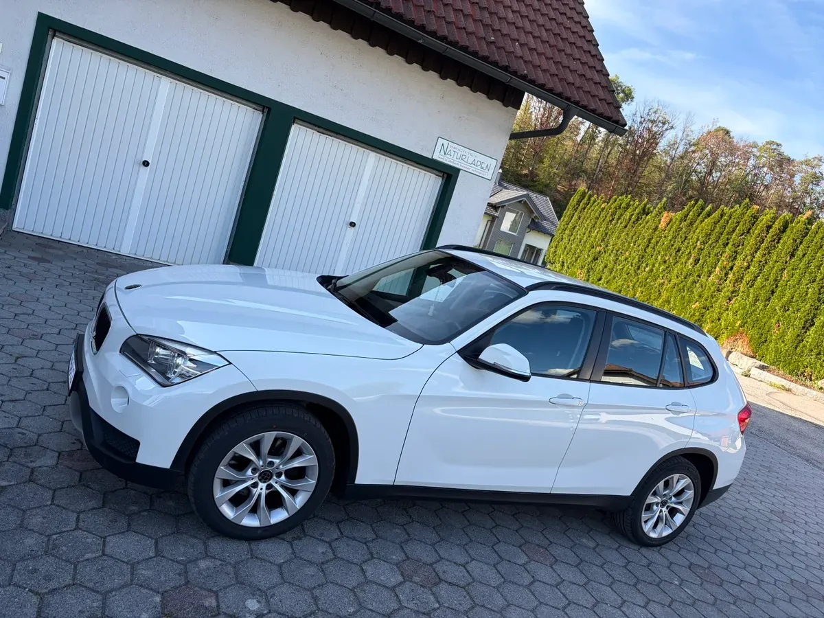 BMW X1 2014 photo 2