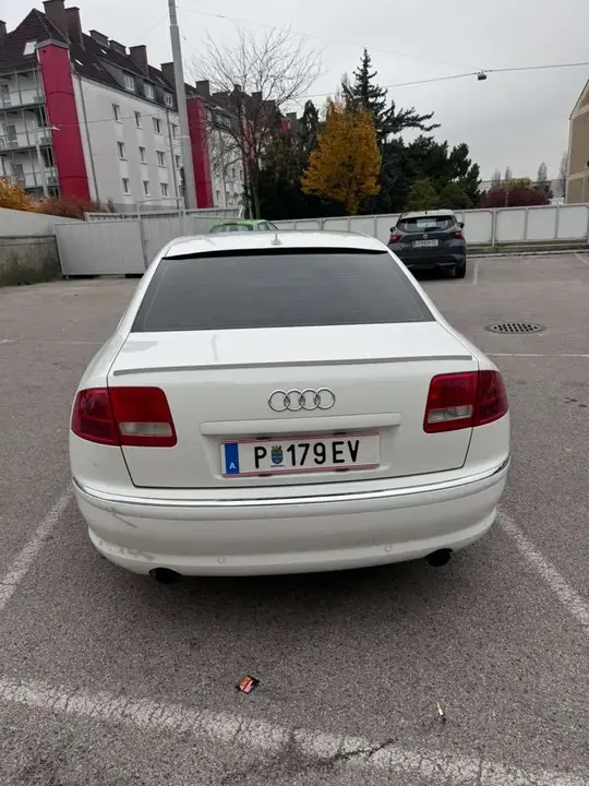 Audi A8 2004 photo 3