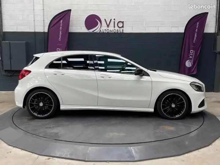 Mercedes-Benz A-Class 2017 photo 3