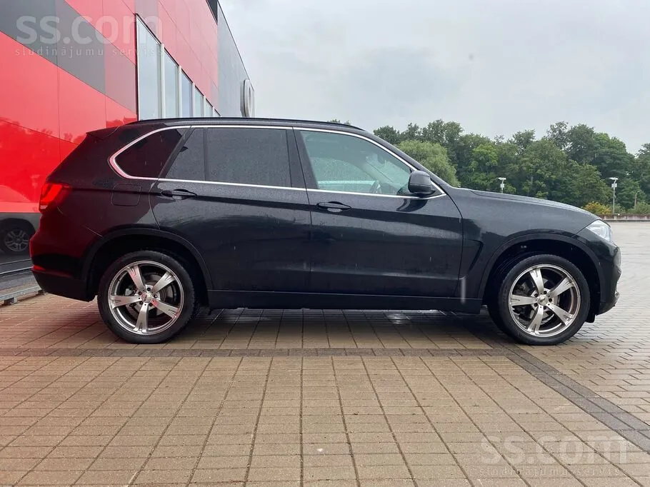 BMW X5 2014 photo 3