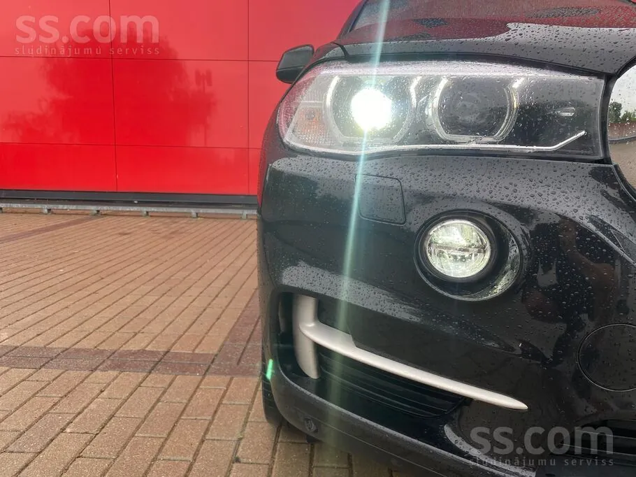 BMW X5 2014 photo 2