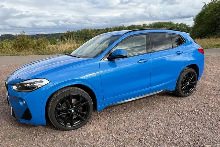 BMW X2