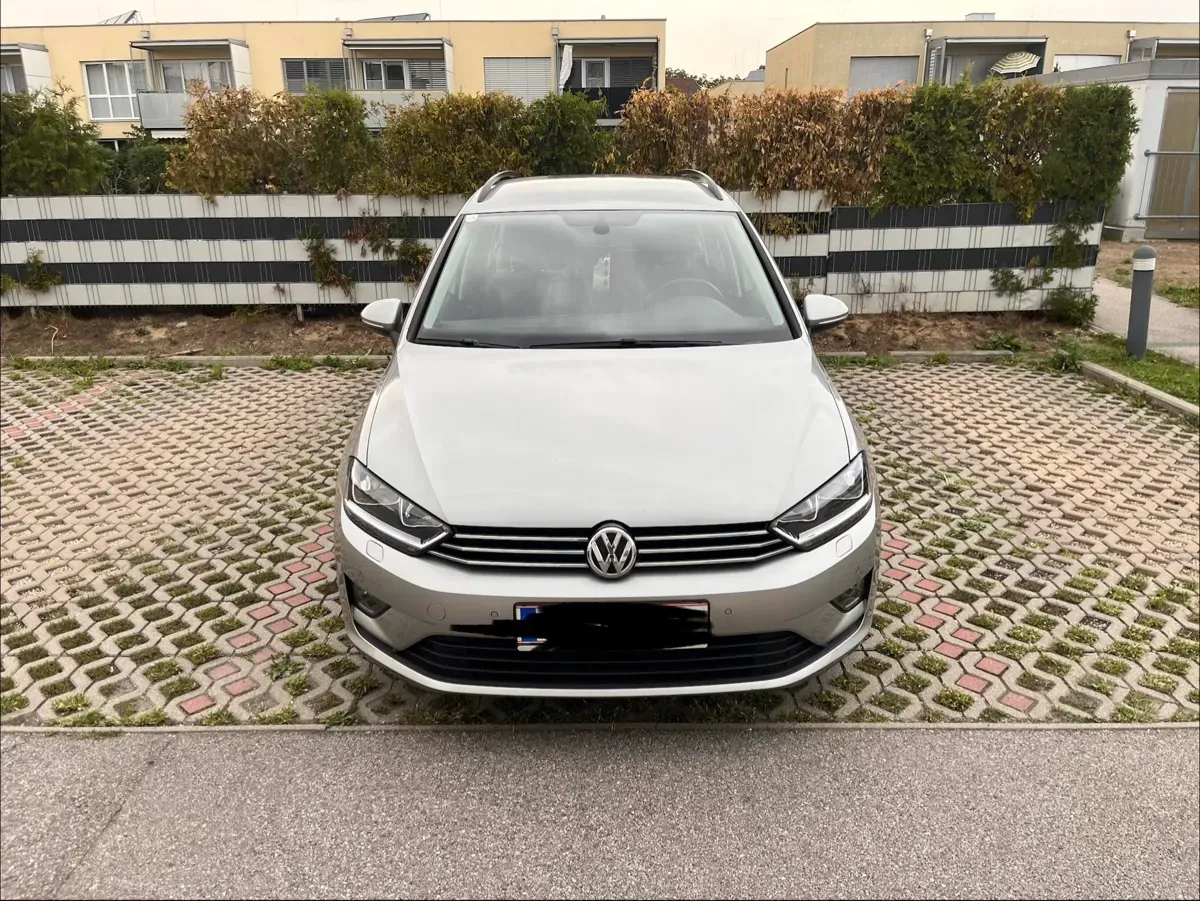 Volkswagen Golf 2015 photo 2