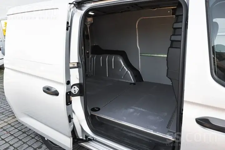 Volkswagen Caddy Maxi 2022 photo 5