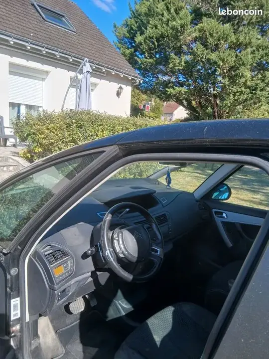 Citroen C4 Picasso 2008 photo 3