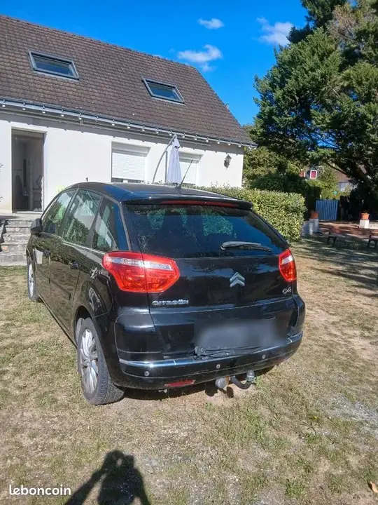 Citroen C4 Picasso 2008 photo 2